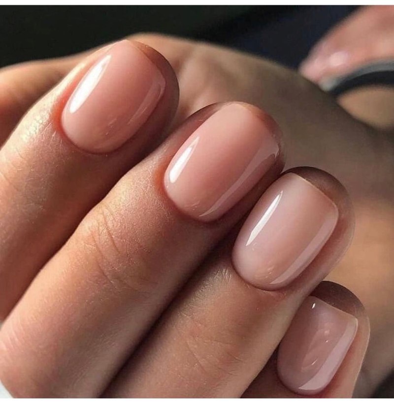 Ногти телесного цвета