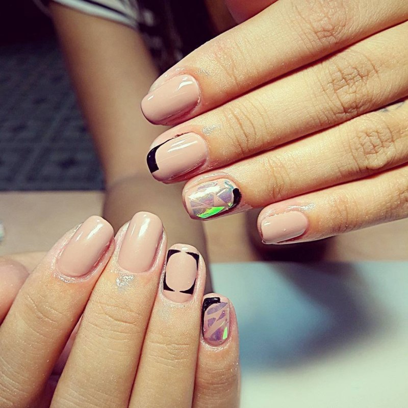 Скошенные ногти