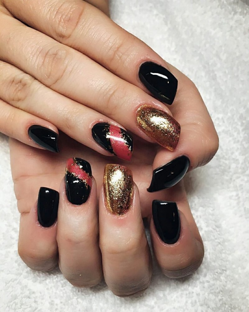 Скошенные ногти дизайн