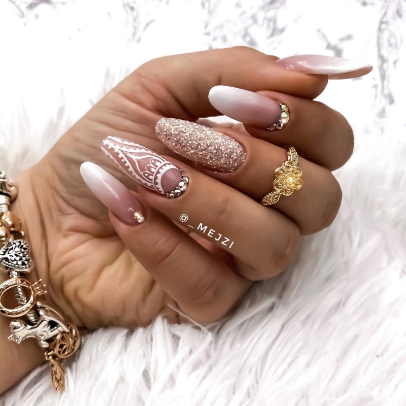 Модный маникюр на длинные ногти