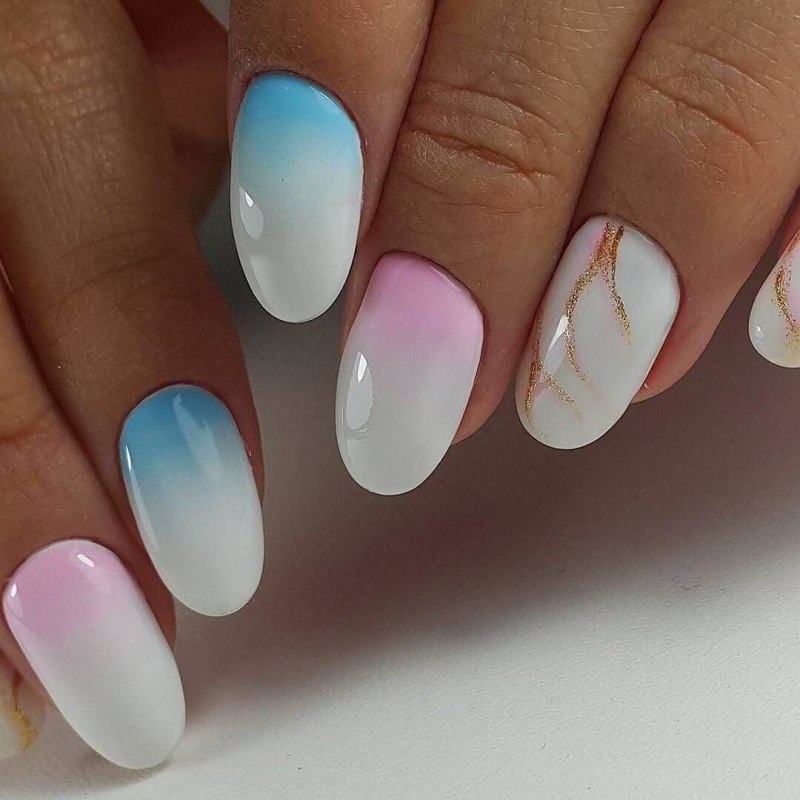 Летний маникюр градиент