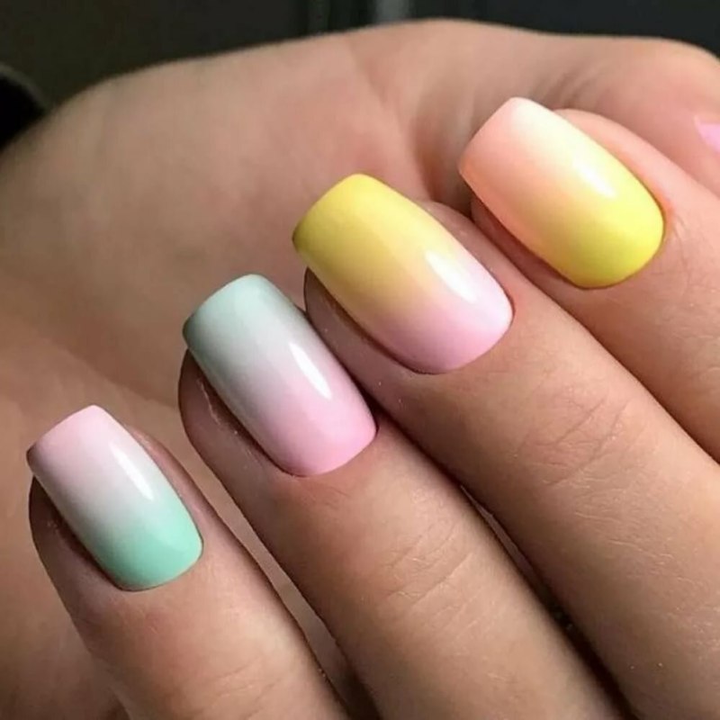 Маникюр омбре оранжевый с желтым