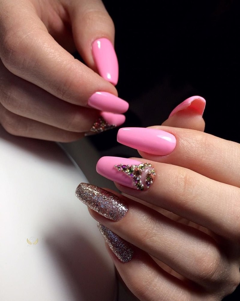 Маникюр на нарощенные ногти