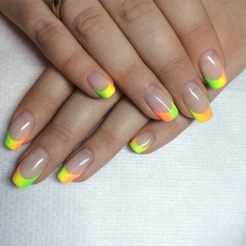 Кислотный френч 2021