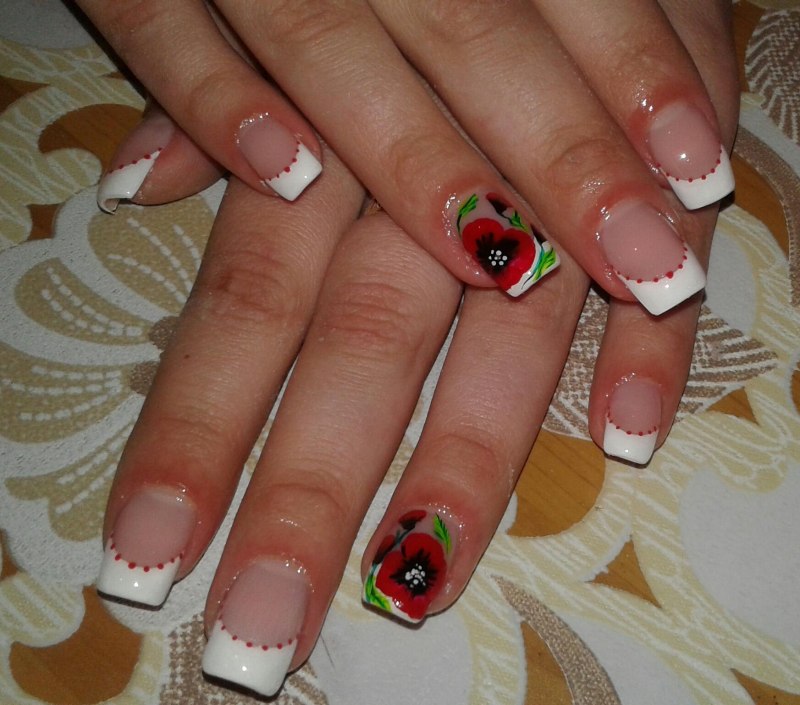 Френч с салатовыми кончиками