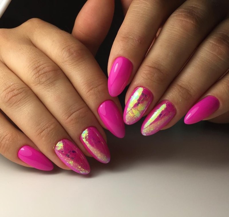Яркие ногти неоднотонные