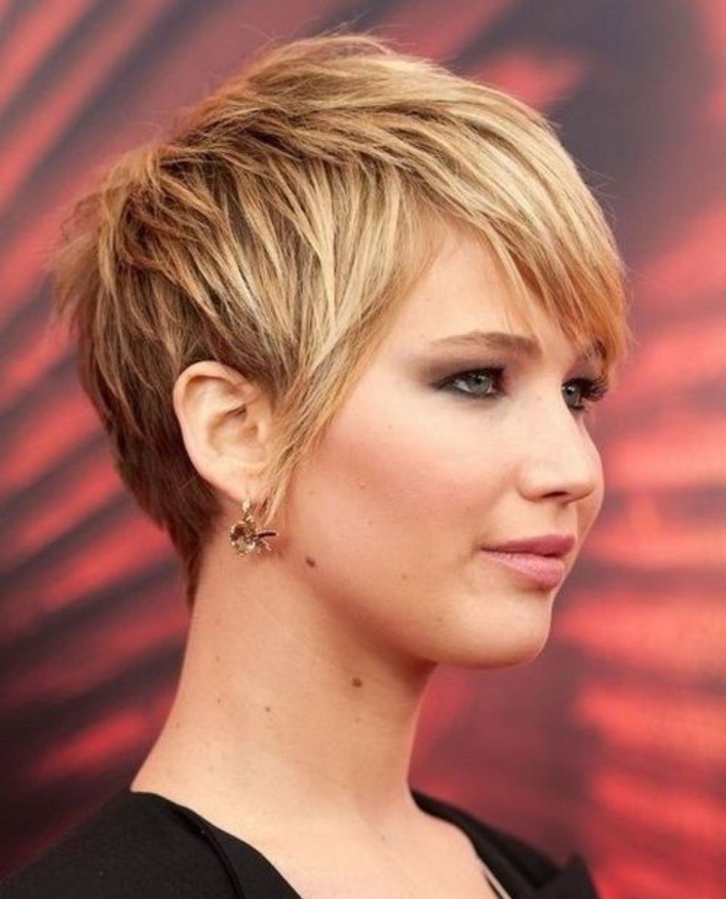 Стрижка Пикси Крис Дженнер