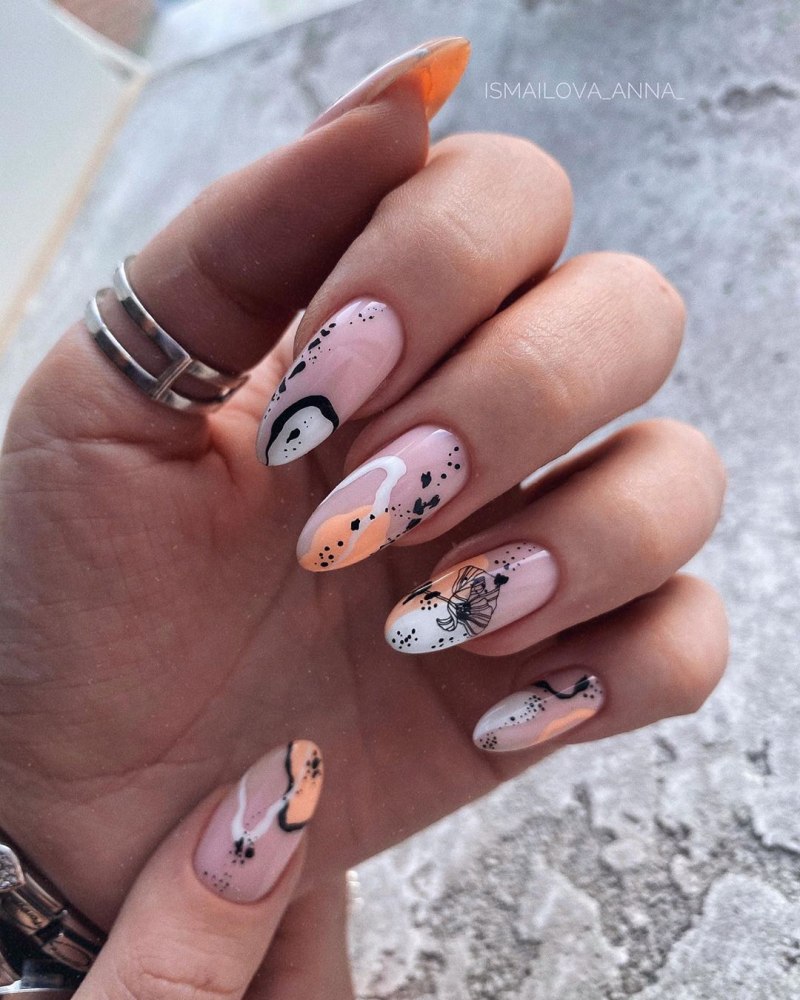 Идеи маникюра на миндальную форму