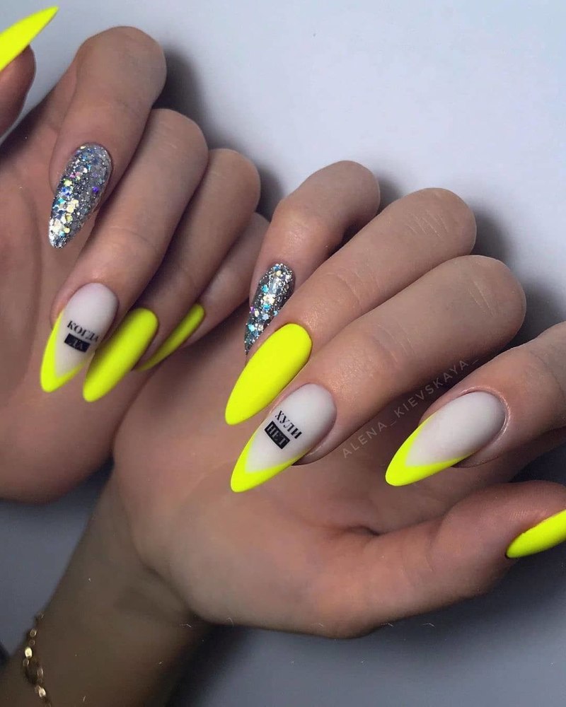 Яркие желтые ногти