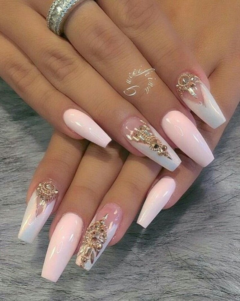 Френч на длинные ногти