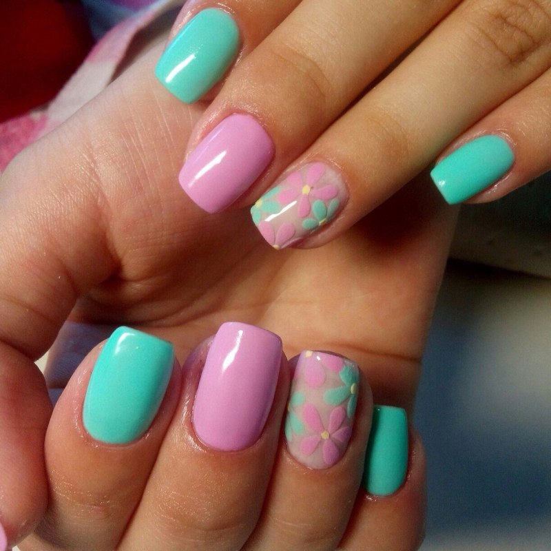 Цветной маникюр