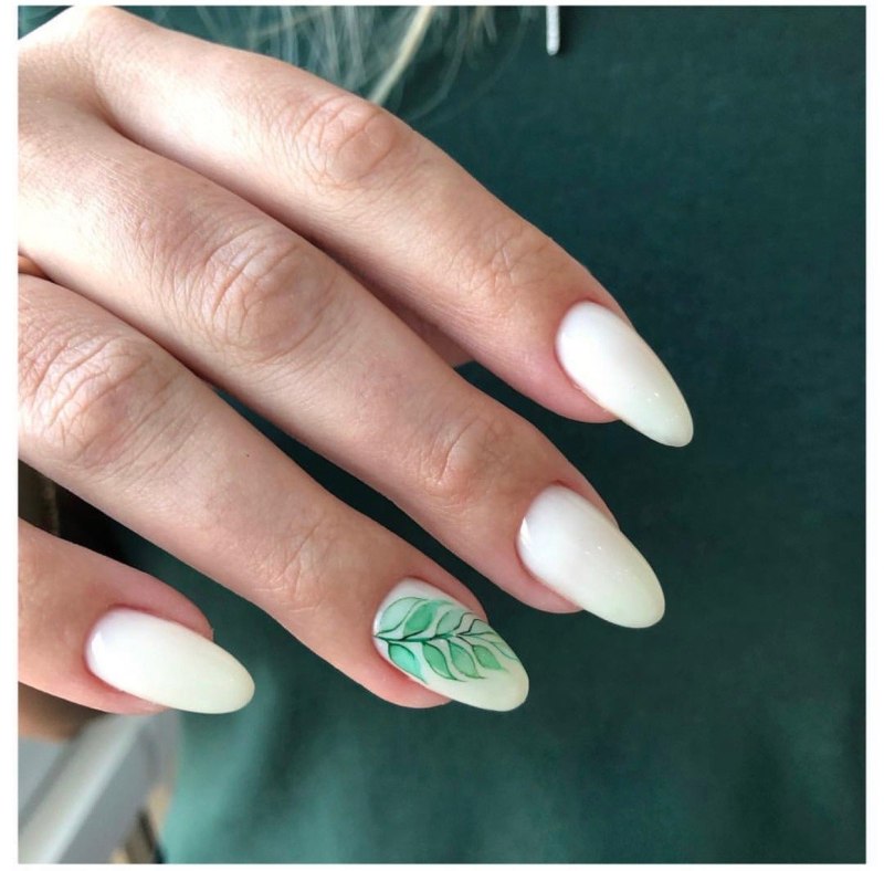 Молочная камуфлирующая база