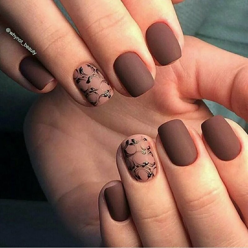 Маникюр однотонный матовый