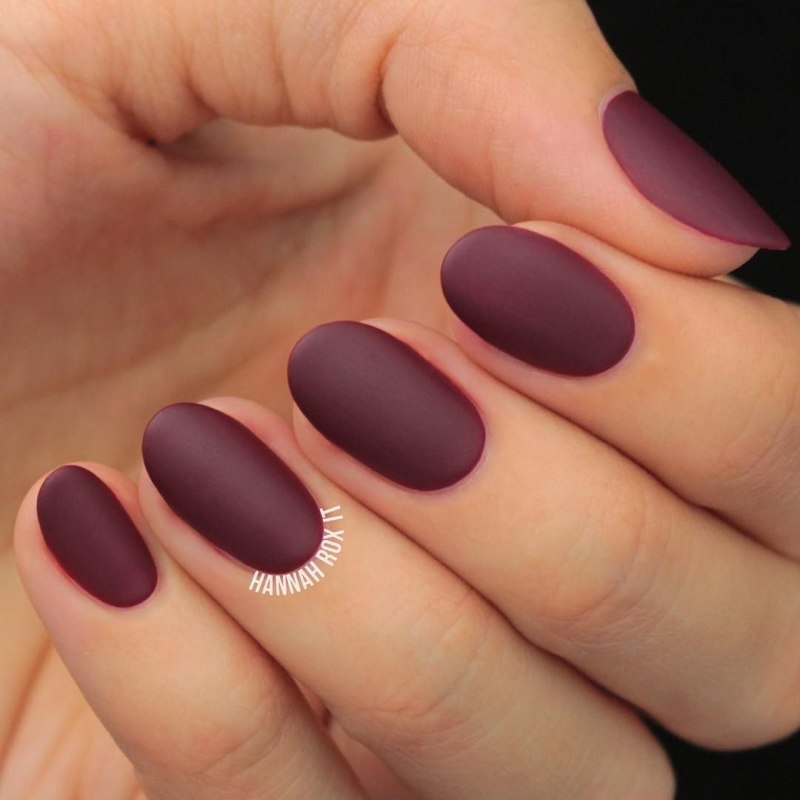 Матовый цвет ногтей