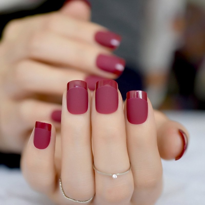 Геометрический маникюр