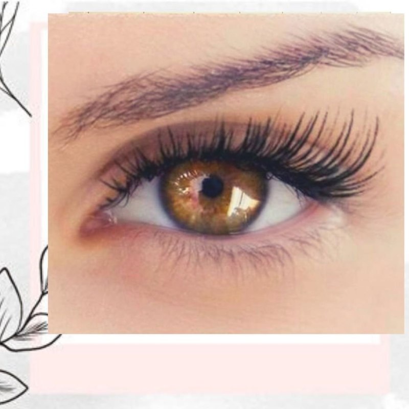 Модный эффект нарощенных ресниц