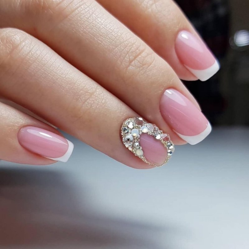 Французский маникюр