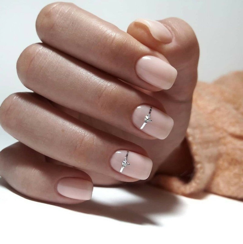 Нюдовый маникюр 2021 квадрат