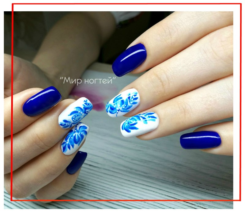 Шикарные ногти синие