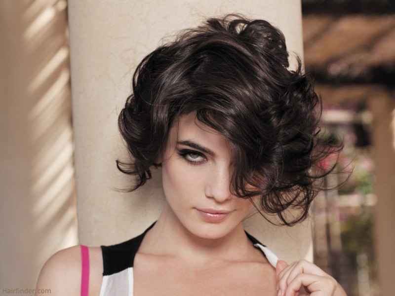 Кудри на каре с челкой