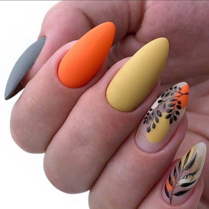 Дизайн ногтей осень