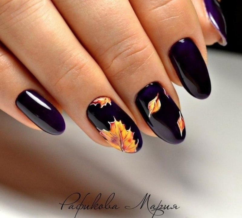 Маникюр осень 2021