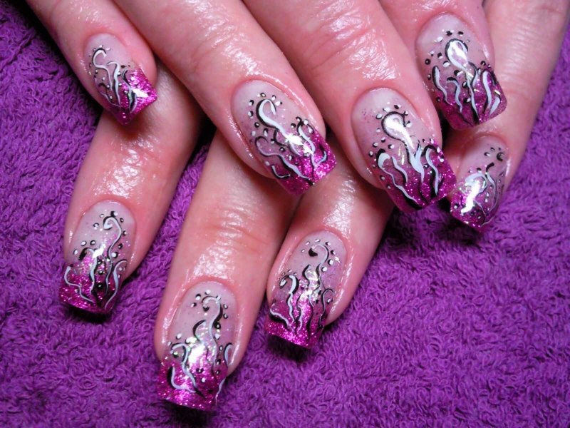 Лёгкий красивый маникур