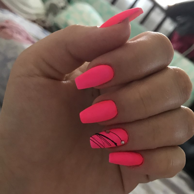 Ногти однотонные матовые