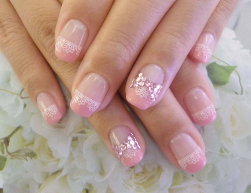 Френч Нэилс