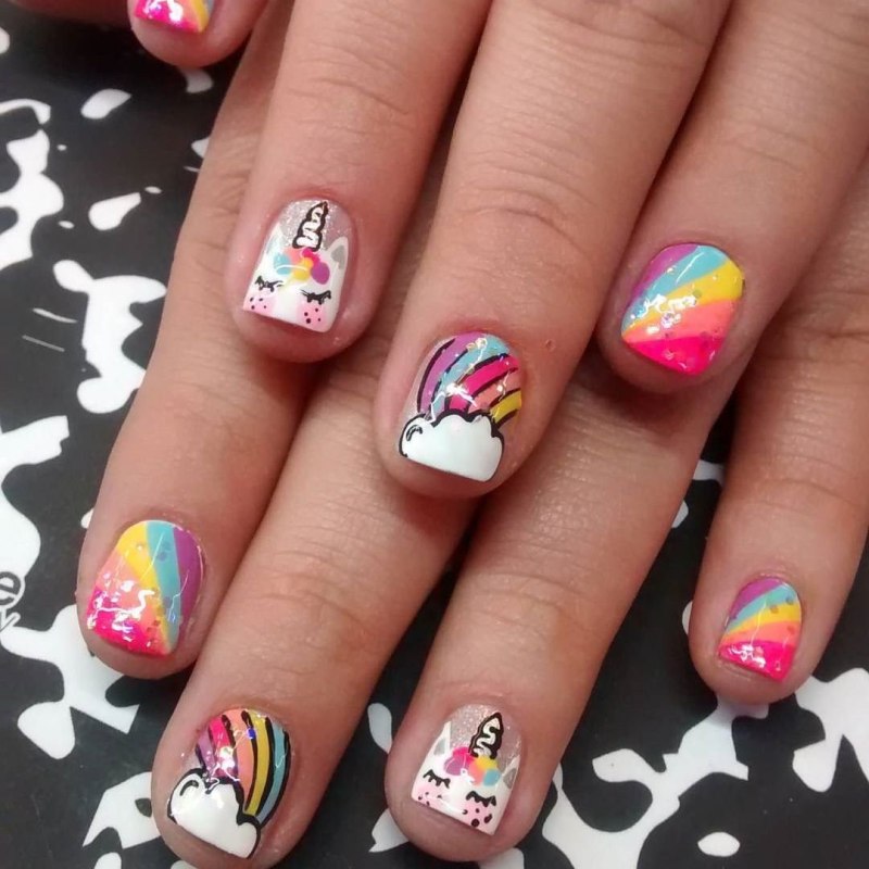 Маникюр розовый подростковый