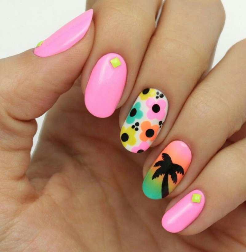 Креативный маникюр на коротких ногтях