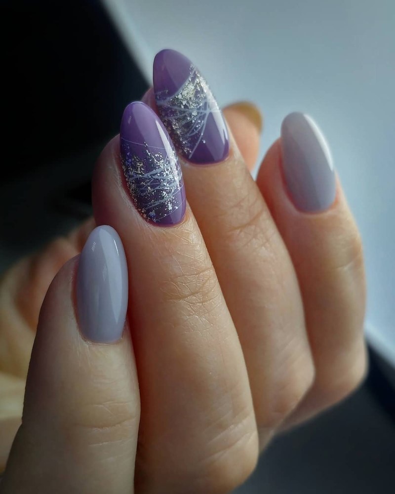 Маникюр фиолетовый стемпинг