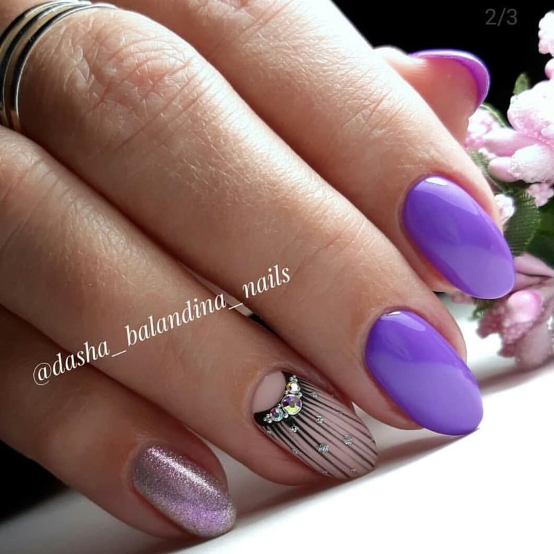 Маникюр лето 2022 на длинные ногти сиреневые