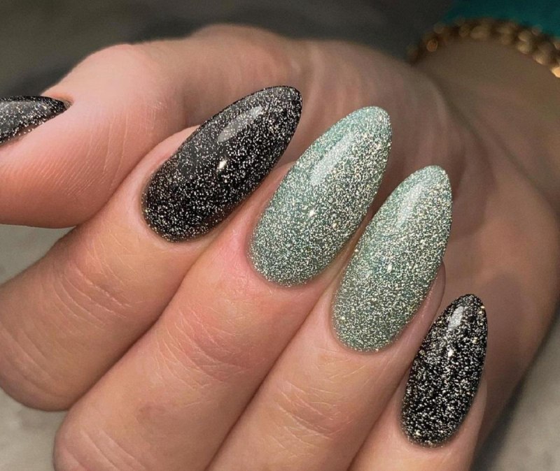 Светоотрожающий маник