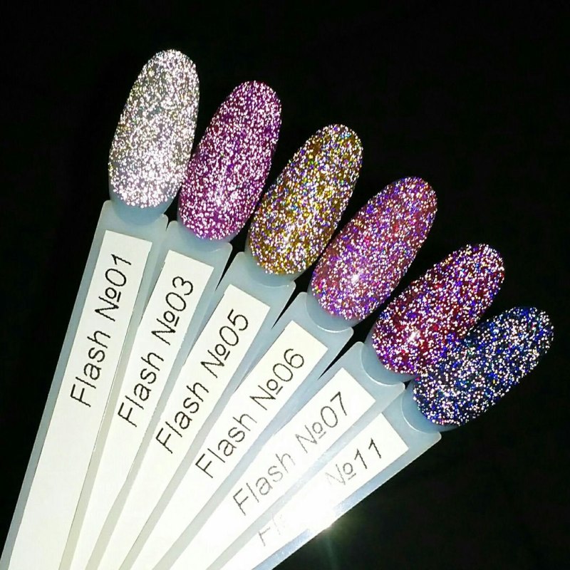 Новогодний маникюр розовый с блестками