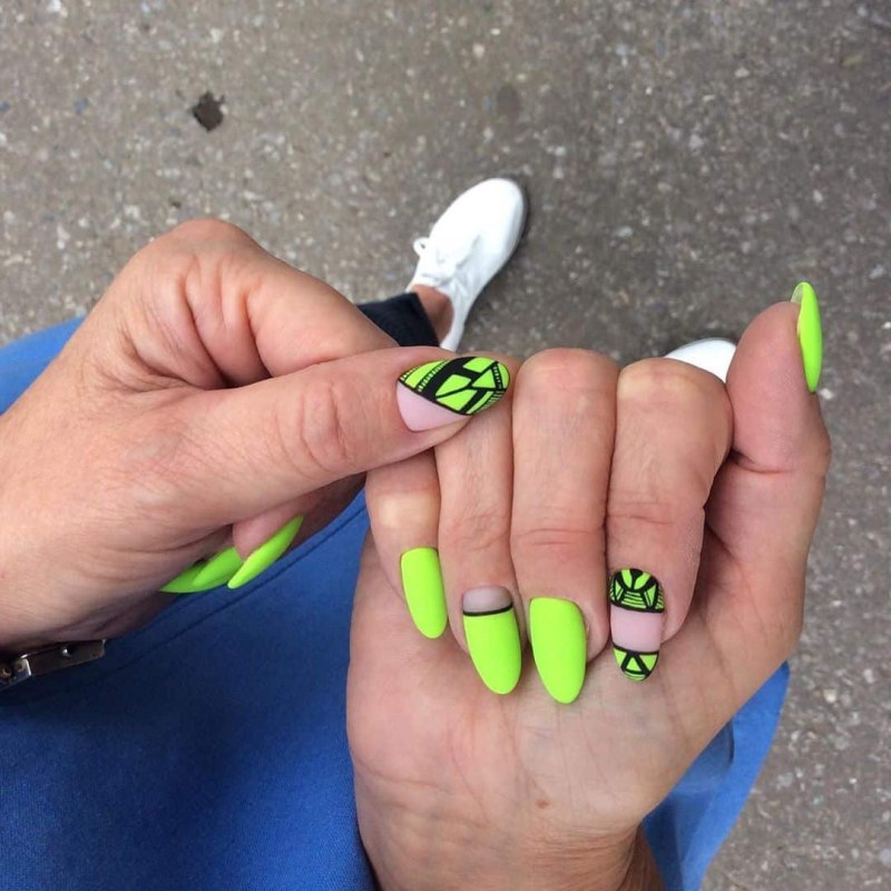 Маник светящийся в темноте