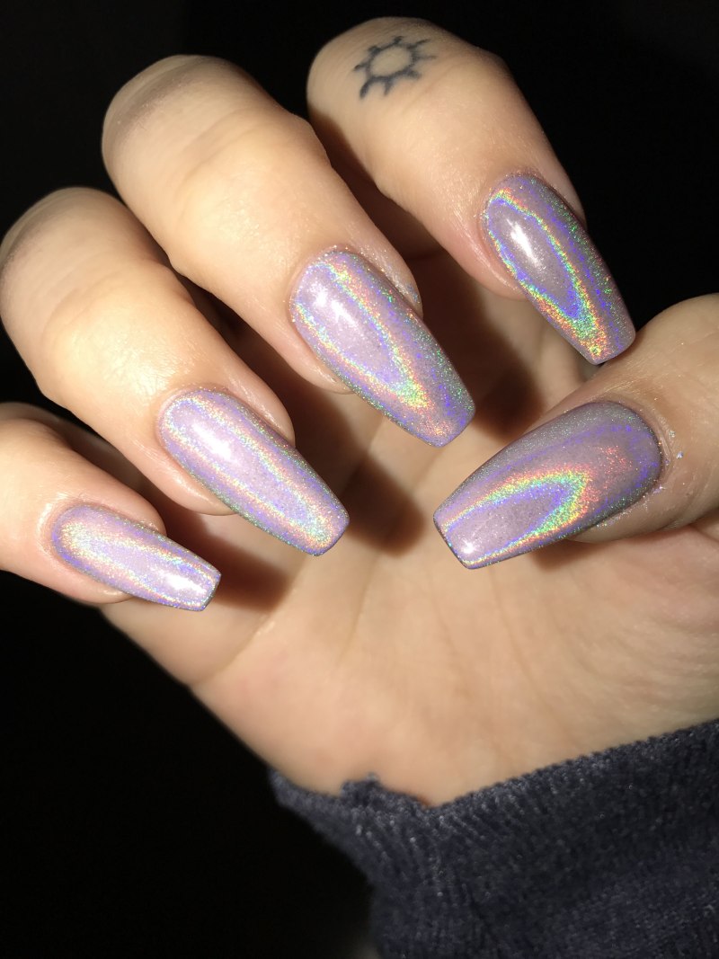 Яркие ногти квадратной формы