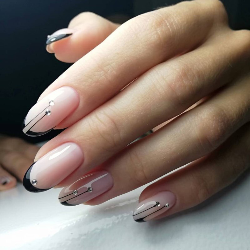 Маникюр необычный френч