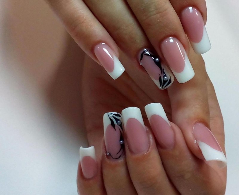 Французский маникюр