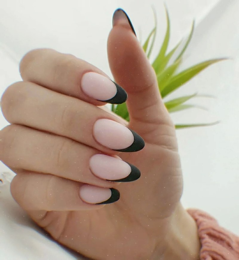 Двойной френч 2022 на миндаль