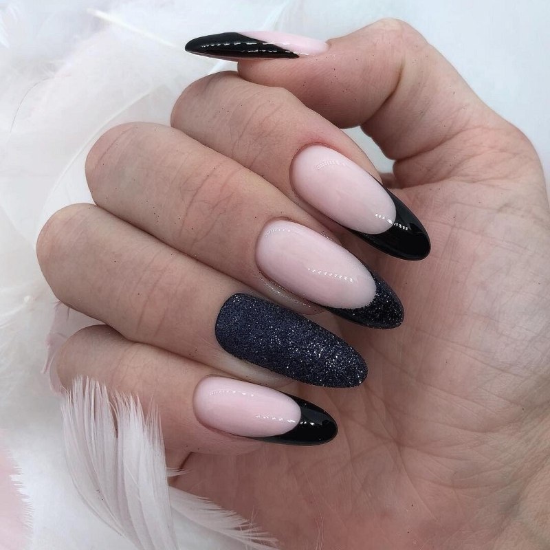 Черный френч на длинные ногти