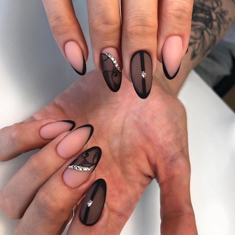 Дизайн ногтей миндаль