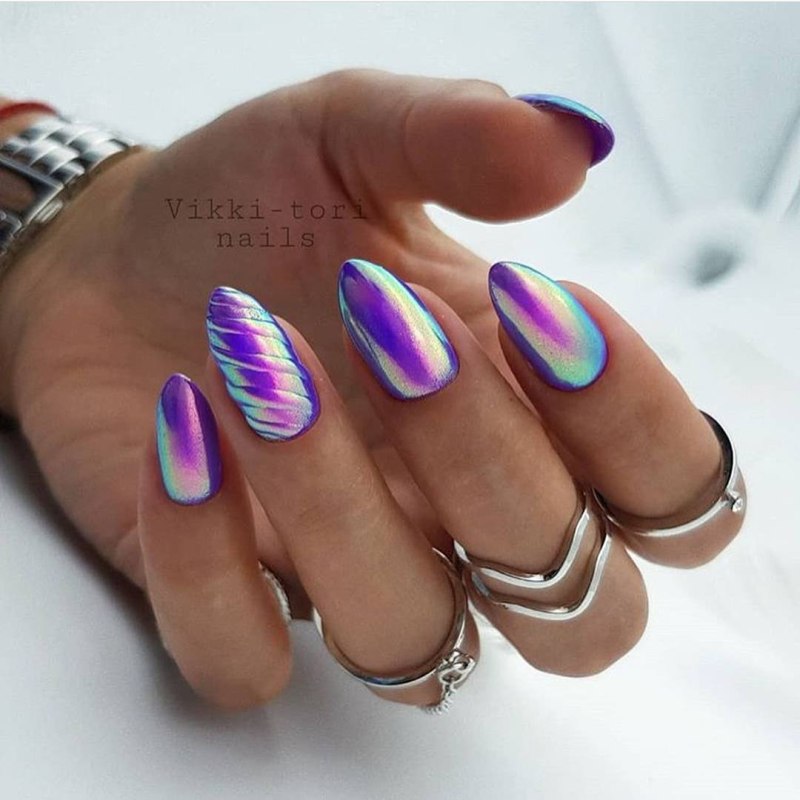 Жёлтый маникюр с втиркой