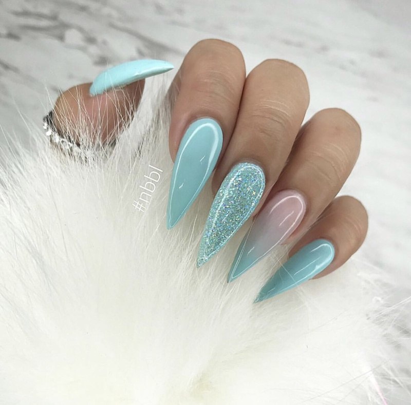 Маникюр омбре Тиффани