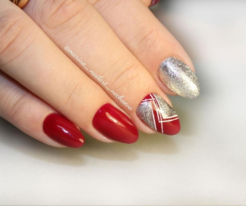 Маникюр френч с красным цветом