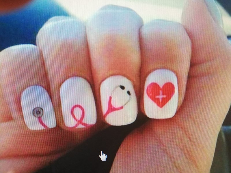 Маникюр для медсестры