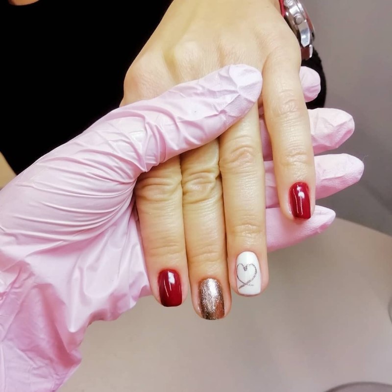 Маникюр для медработника