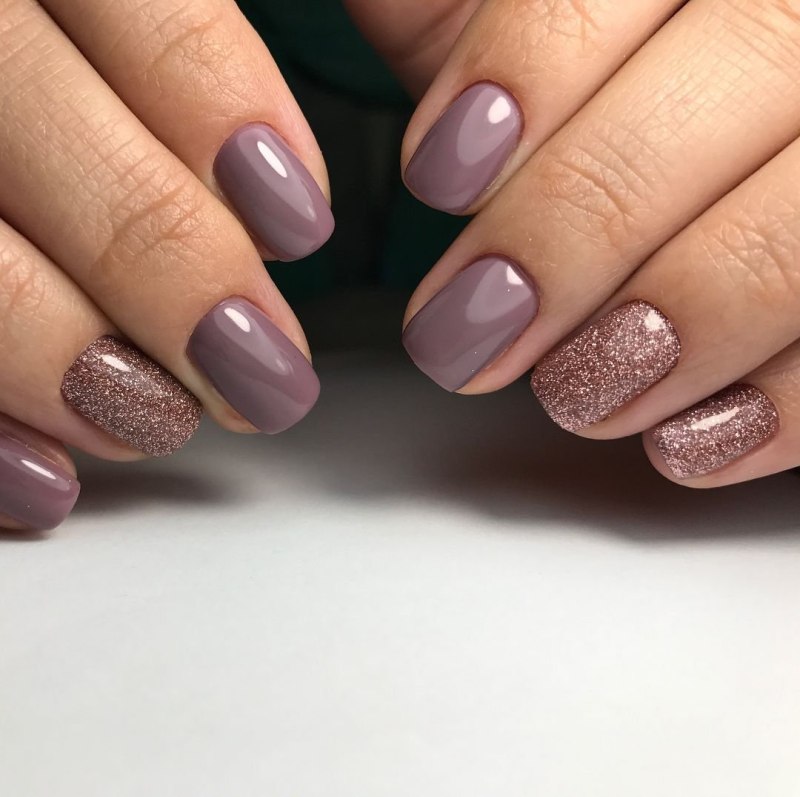 Маникюр чёрный с серебром