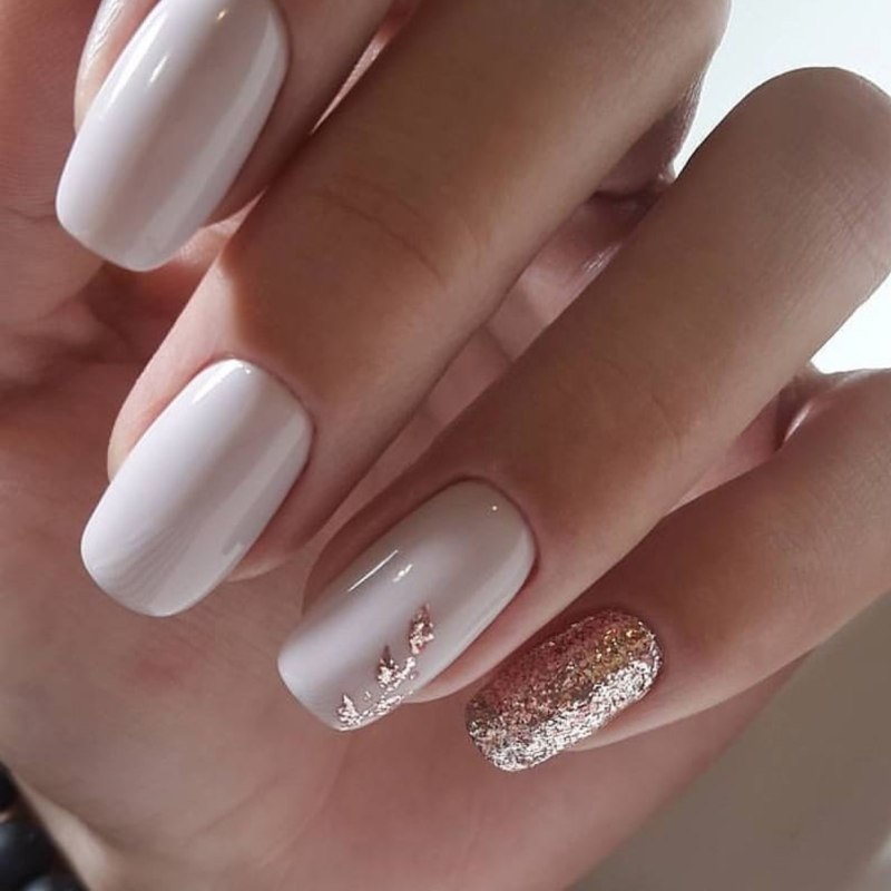 Прозрачный маникюр