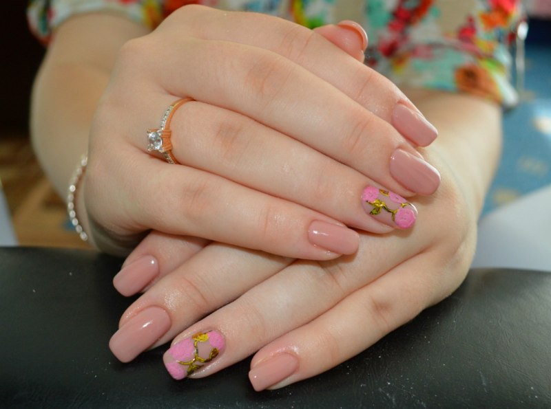 Ногти шеллак френч